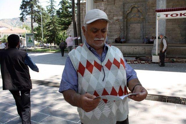 Namaz Sonrasında Cemaate ’kurban Rehberi’