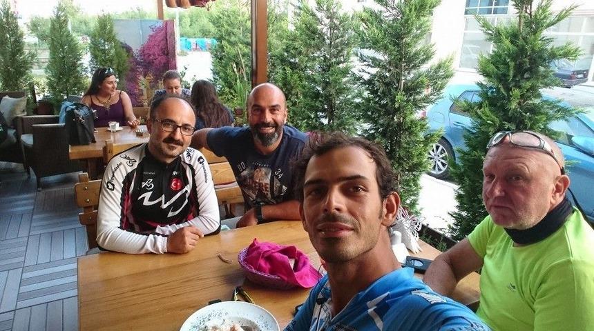 Bisiklet İle 80 G&uuml;nde 81 İl Gezecek