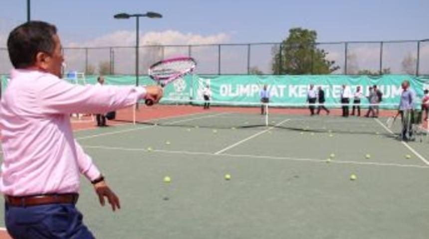 Serena Williams, Maria Sharapovalar Erzurum’da Yetişecek