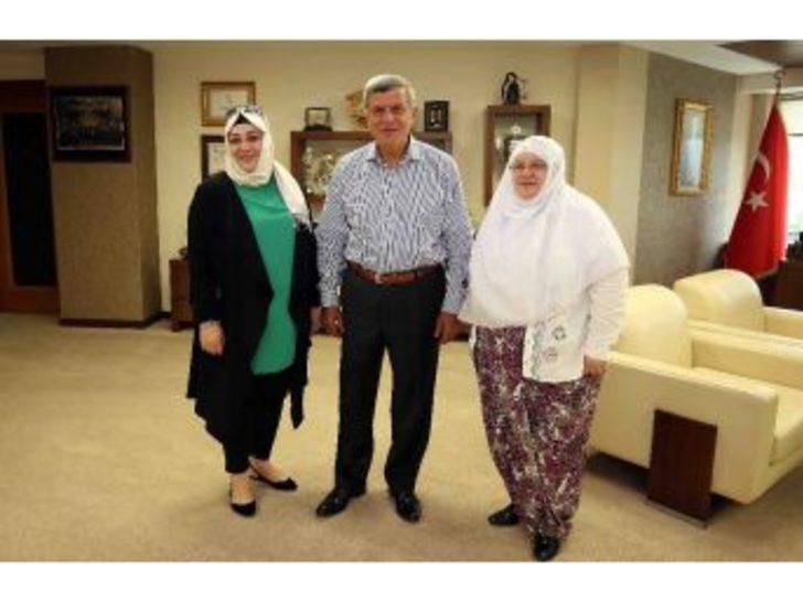 Başkan Karaosmanoğlu, Zeynep Başkanı Ağırladı