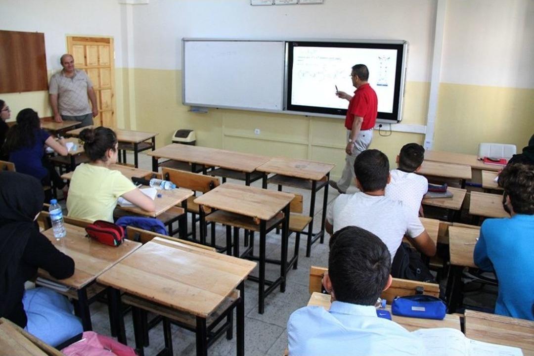 Okullarda Yaz Kursları Devam Ediyor