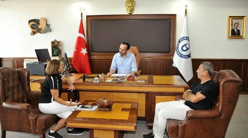 Ad&uuml; Futbol Takımı, Amerika&rsquo;da T&uuml;rkiye&rsquo;yi Temsil Edecek