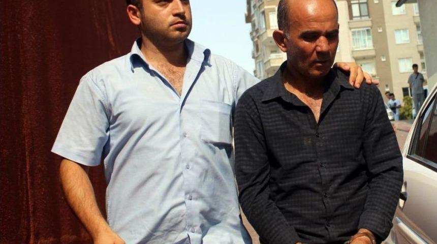 Kardeşini &Ouml;ld&uuml;ren Cinayet Zanlısı: "basit Şeyler İ&ccedil;in Kardeş &Ouml;ld&uuml;r&uuml;lmez"