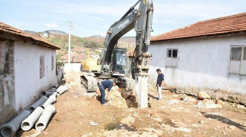 Gölmarmara’nın 4 Mahallesine 11 Bin 600 Metrelik Altyapı