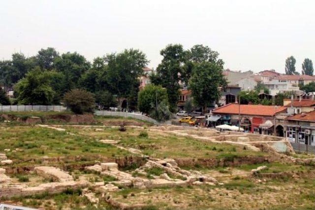 Selimiye Meydanı 'arkeopark' Olacak