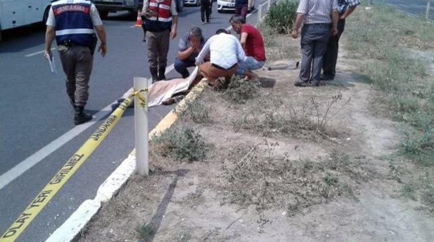 Otomobilin &Ccedil;arptığı Yaya &Ouml;ld&uuml;