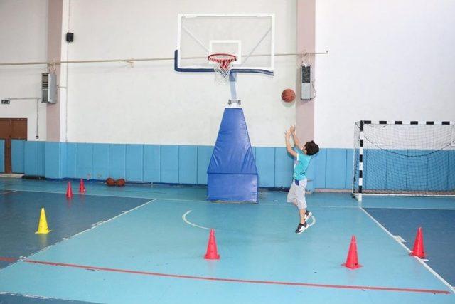 Büyükşehir Basketbolda Yıldız Adaylarını Seçti