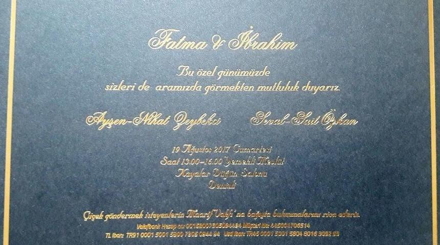 Bakan Zeybekci&rsquo;nin Kızının D&uuml;ğ&uuml;n Davetiyesinde &Ccedil;i&ccedil;ek Yerine Maarif Vakfı&rsquo;na Bağış &Ccedil;ağrısı