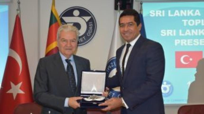 İzmir Ticaret Odası Başkanı Demirtaş: "izmir Avrupa&rsquo;ya Sı&ccedil;rama Noktası"