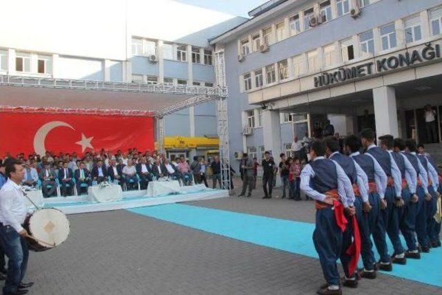 Ak Partili Yılmaz, Bisiklet Ve Tekerlekli Sandalye Dağıttı