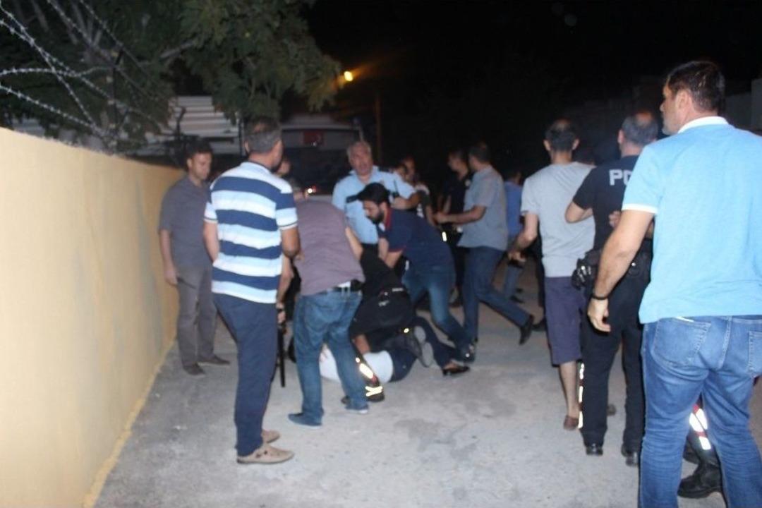 Adıyaman&rsquo;da Ortalığı Savaş Alanına &Ccedil;eviren Kavga