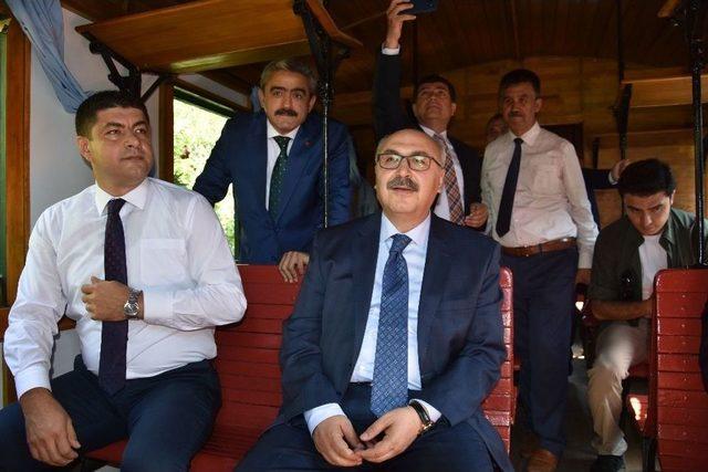 Başkan Haluk Alıcık, Vali Yavuz Selim Köşger’e Nazilli’yi Anlattı