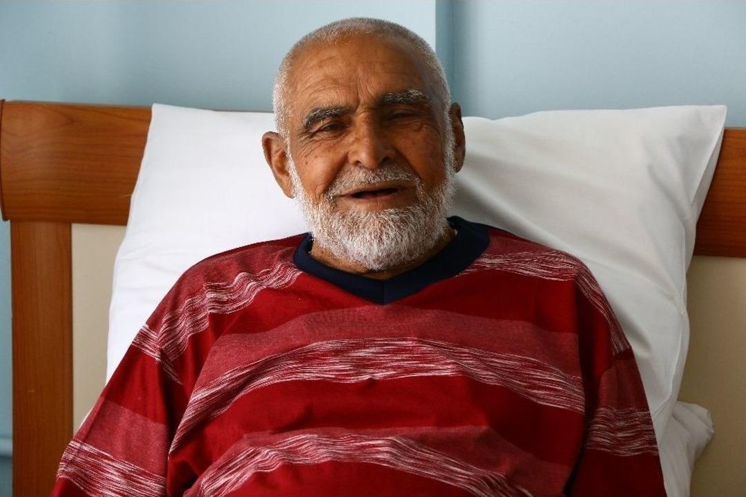 (&ouml;zel Haber) İhlas Haber Ajansı Sesini Duyurdu, Aile Bakanlığı O Yaşlı Amcaya Sahip &Ccedil;ıktı