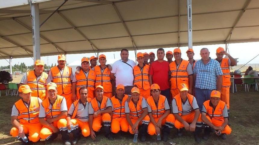 Başakşehir&rsquo;den Malazgirt&rsquo;te 60 Kişilik Temizlik Ekibi