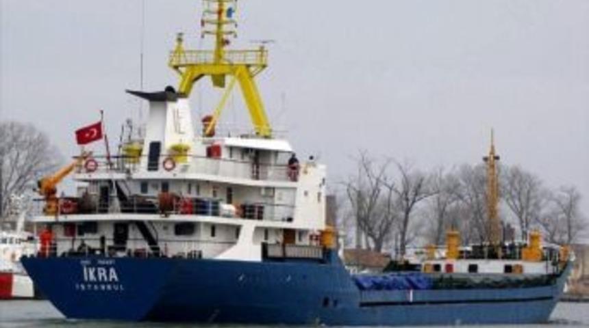 İskenderun K&ouml;rfezi&rsquo;nde Batma Tehlikesi Ge&ccedil;iren Gemi Limana &Ccedil;ekildi