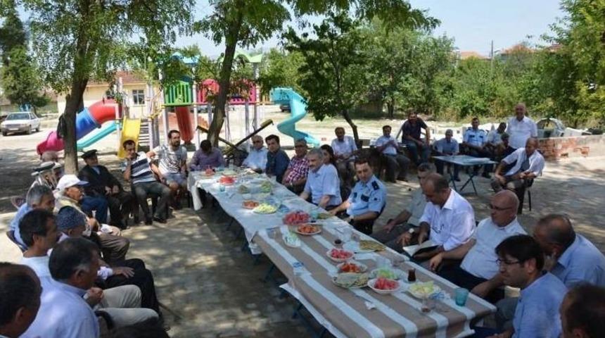 Selendi&rsquo;de Sorunlar Yerinde Tespit Ediliyor