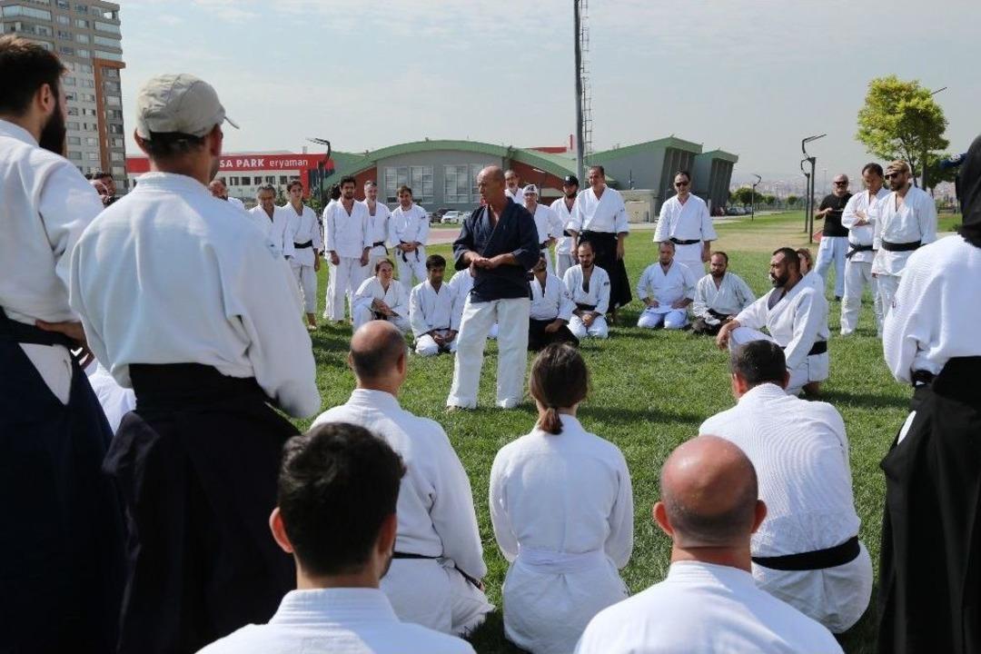 (&ouml;zel Haber) Başkent&rsquo;te Aikido Antren&ouml;rl&uuml;ğ&uuml; İ&ccedil;in Uzmanlardan Ders Alıyorlar