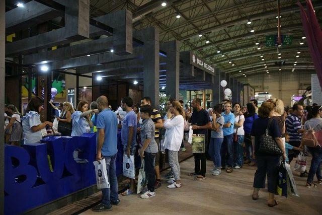 İzmir’deki Belediyeler İzmir Fuarında Yerini Aldı