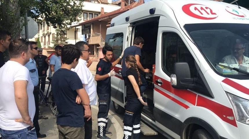 D&uuml;zce&rsquo;de Trafik Kazası: 2 Yaralı