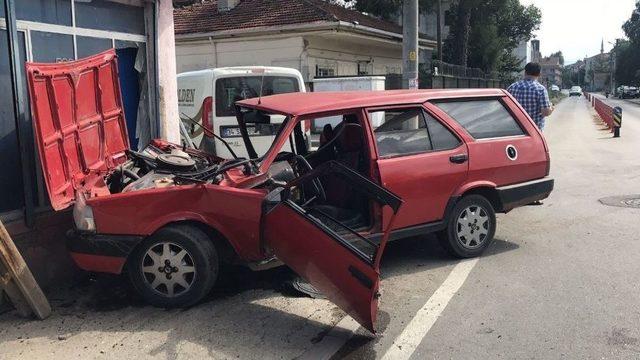 Düzce’de Trafik Kazası: 2 Yaralı