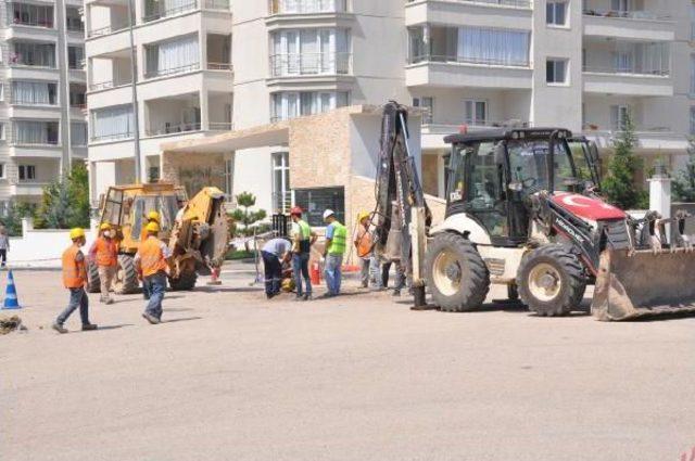 Başkent'te Doğalgaz Borusu Patladı