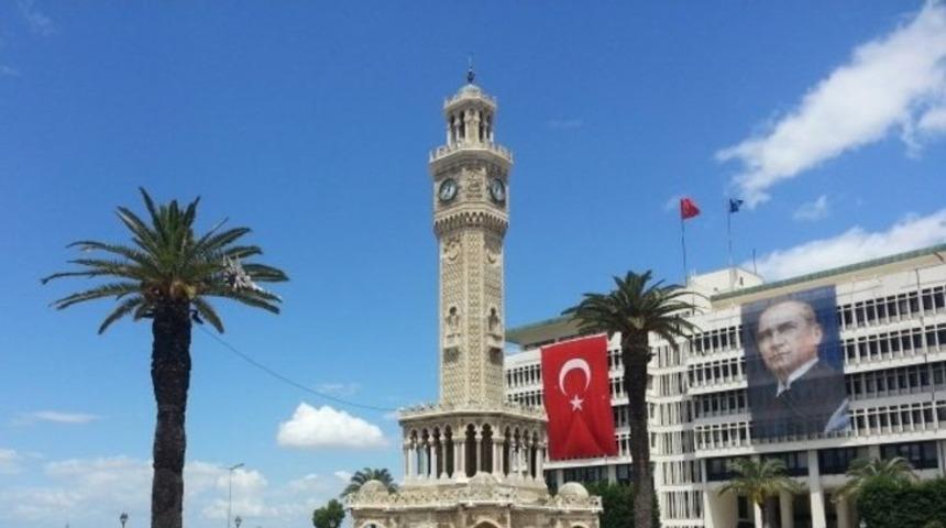 9 Eylül ‪İzmir'in Kurtuluşu kutlanıyor! İzmir nasıl kurtuldu?