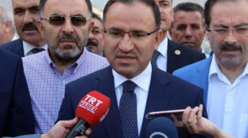 H&uuml;k&uuml;met S&ouml;zc&uuml;s&uuml; Bozdağ: "almanya Pkk Ve Darbecileri Himaye Ediyor"
