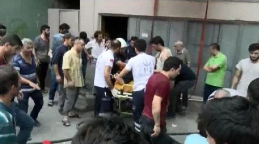 Fotoğraf//bayrampaşa'da Yangın; Yaralılar Var