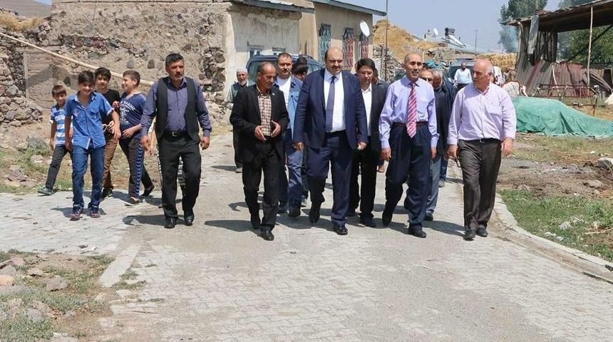 &Ouml;zbek K&ouml;y Konağı Ve Taziye Evi A&ccedil;ıldı