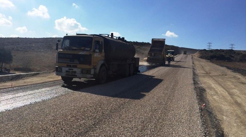 &Ccedil;anakkale&rsquo;de Asfaltlama &Ccedil;alışmaları
