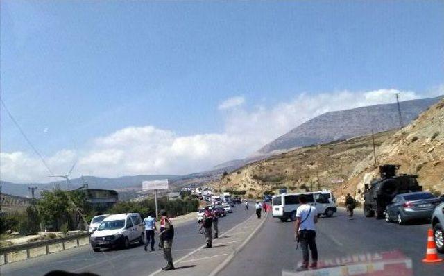 Hatay'da Mit, Polis Ve Jandarma Operasyonuyla 1'i Yaralı 5 Deaş'lı Yakalandı (2)- Yeniden