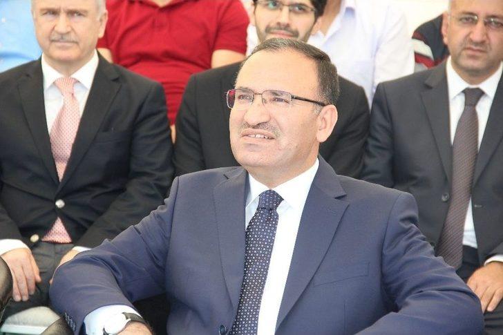 Bekir Bozdağ: "kılıçdaroğlu Cumhurbaşkanlığı Adaylığına Oynuyor" G1