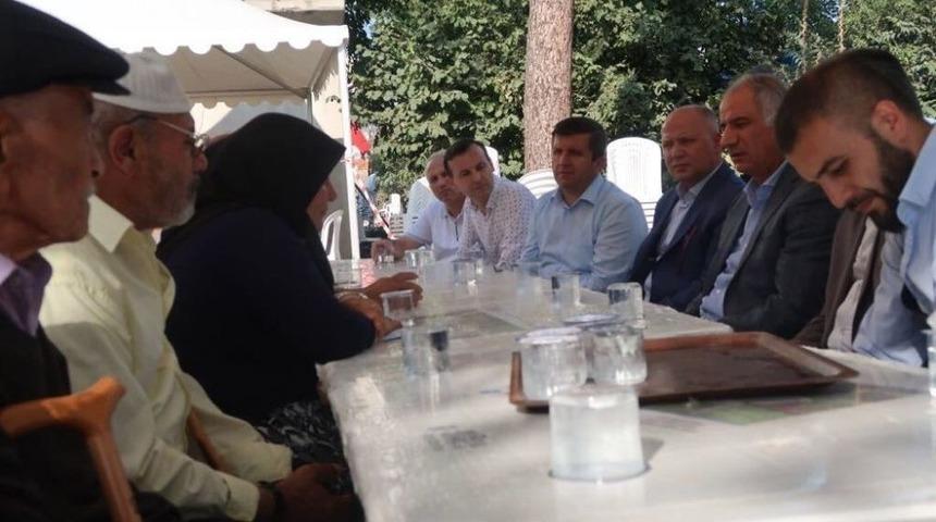 - Ala&rsquo;dan Şehit Ailelerine Ziyaret: