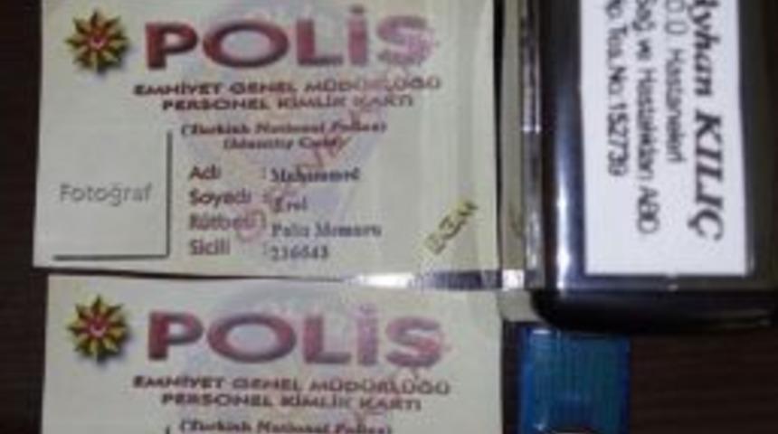 Şüphe Üzerine Durdurulan Çocuğun Üzerinden Sahte Polis Kartı Çıktı