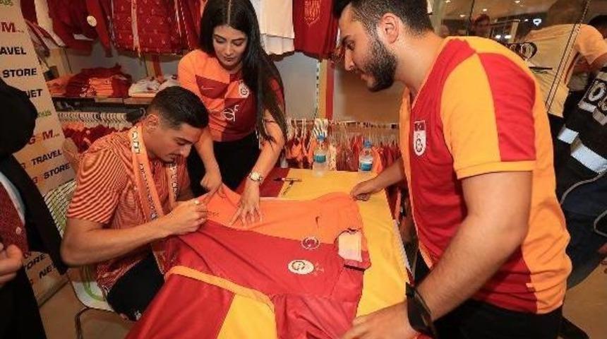 Koray G&uuml;nter, Galatasaray Taraftarlarıyla Buluştu