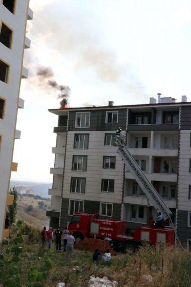 Yozgat’ta Çatı Yangını Korkuttu