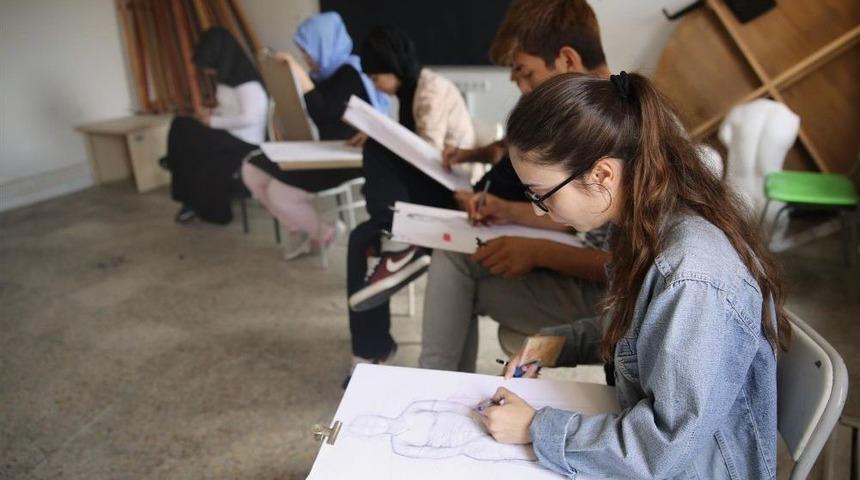 G&uuml;zel Sanatlar Fak&uuml;ltesi &Ouml;zel Yetenek Sınavı