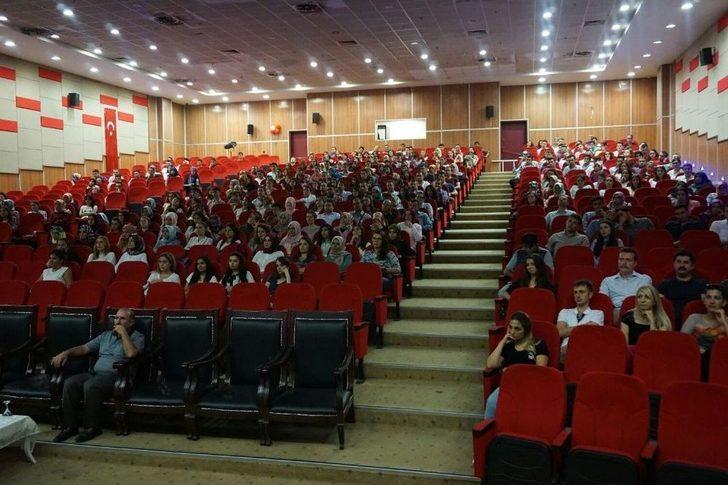 Ağrı’da Sözleşmeli Aday Öğretmenlere “yetiştirme Programı” G2