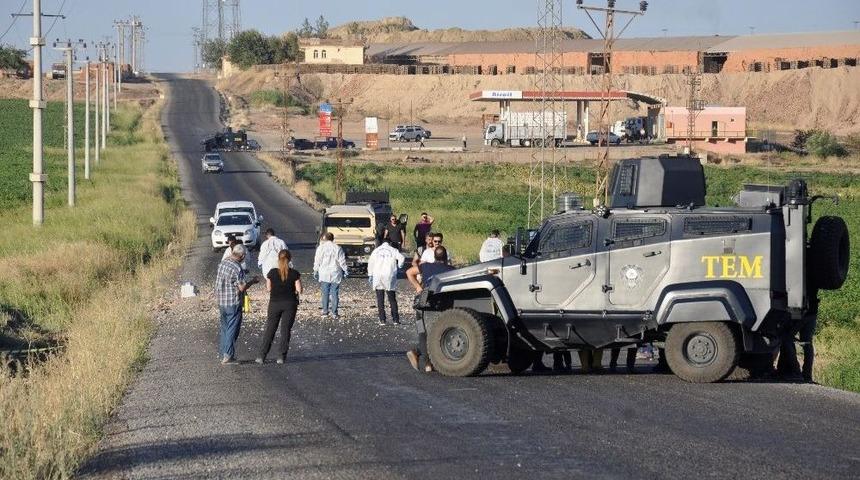 Sur&rsquo;da Yola Tuzaklanan Patlayıcı İnfilak Etti