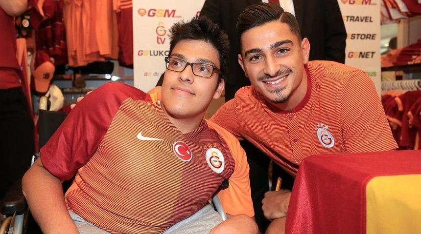 Koray G&uuml;nter, Galatasaraylı Taraftarlarla Buluştu