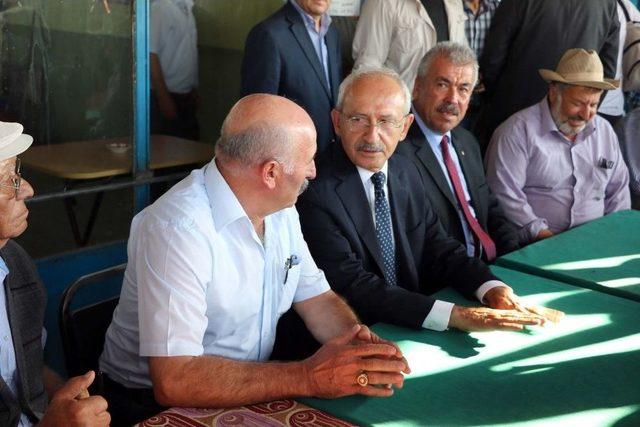 Kılıçdaroğlu: “türkiye’deki Suriyelilerin Ülkelerine Geri Gitmelerini İstiyoruz”