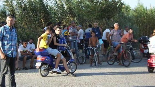 Edremit te Sazlık Alanda Yangın 1