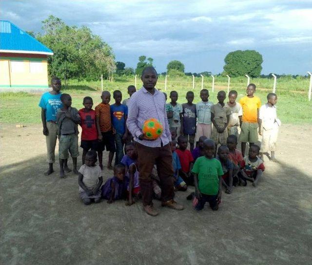 Türkiye’de Hayal Edip Memleketi Uganda’da Kurdu