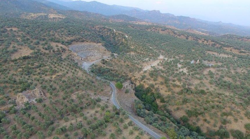 Nysa Antin Kenti Kazıları İ&ccedil;in İş D&uuml;nyasından Destek Bekleniyor