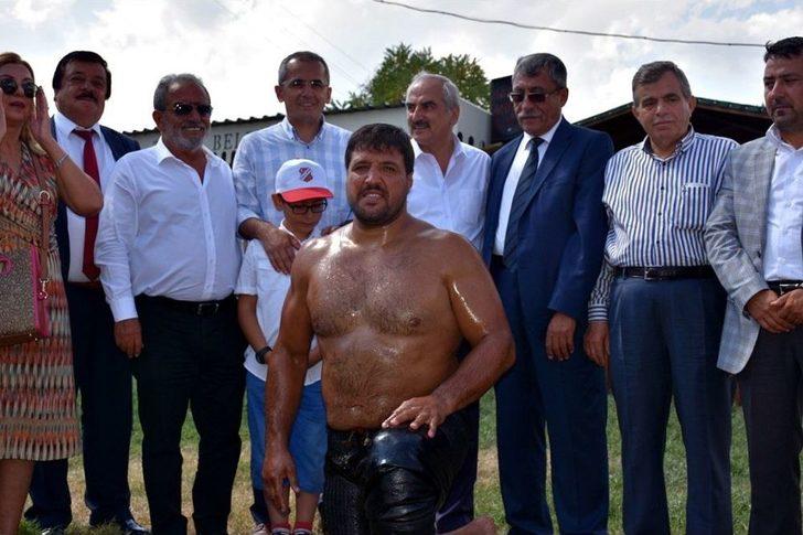 Tosya Güreşleri Kırkpınar’ı Aratmadı G3