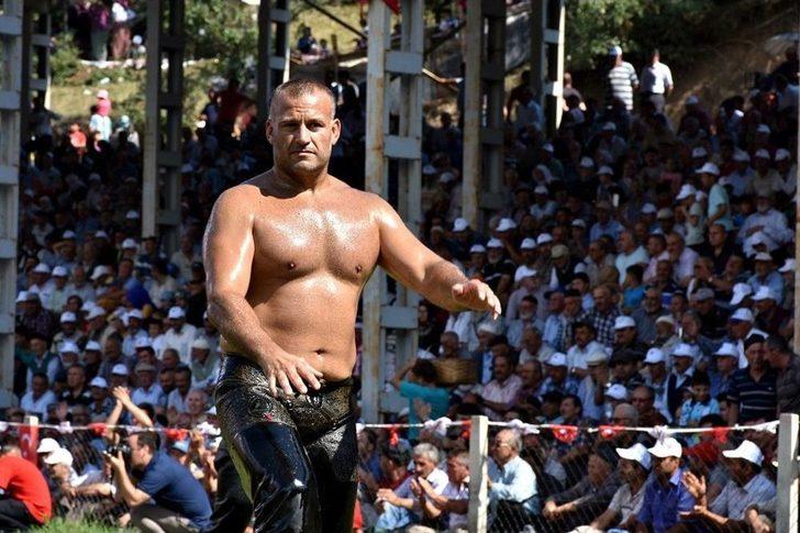 Tosya Güreşleri Kırkpınar’ı Aratmadı G5