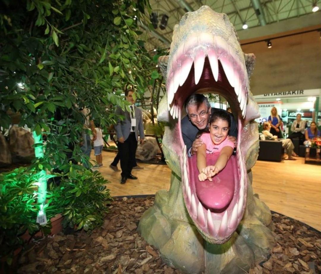 Dev Dinazorlar İef&rsquo;te