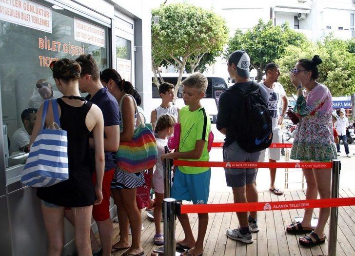 Alanya Teleferik İlk Gününde Rekor Yolcu Taşıdı G3