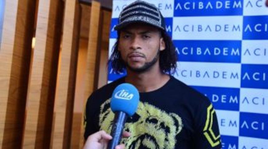 (özel Haber) Mina: "türkiye’de Oynanan Futbolun Seviyesi Yüksek"