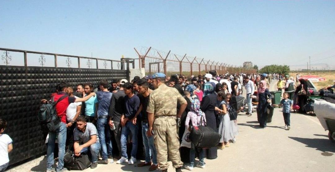 12 Bini Aşkın Suriyeli Kurban Bayramı Nedeniyle &Uuml;lkelerine Gitti